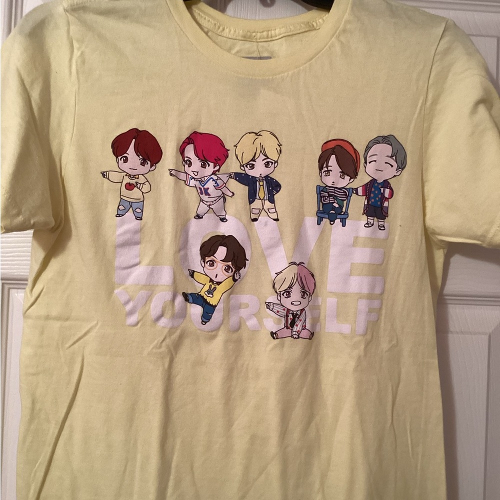 BTS Size S Love Yourself Yellow Unisex Chibi Shirt